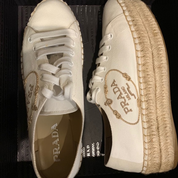 Prada Sneaker - Picture 2 of 6